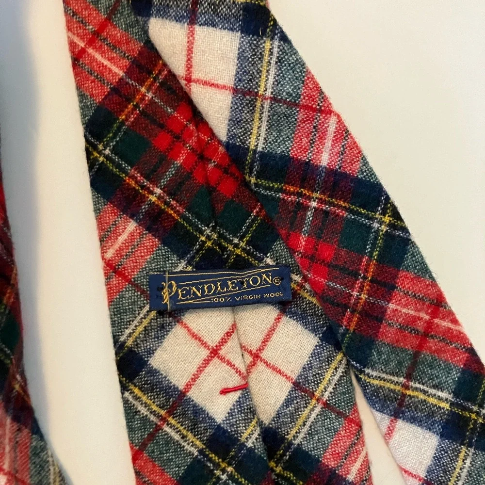 Pendleton Vintage Plaid 100% Virgin Wool Neck Tie Classic Preppy - Picture 2 of 3